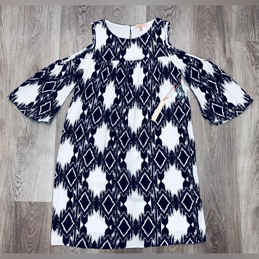 Gibson & Latimer Woman’s Southwestern Print Cold Shoulder Dress Size Small New